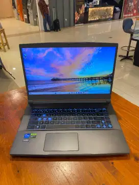 MSI THIN 15 /B12UCK