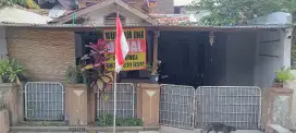 Rumah di anyelir IX bumi rancaekek kencana