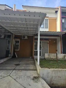 Di sewakan rumah  2 lantai cluster talaga bestari tangerang