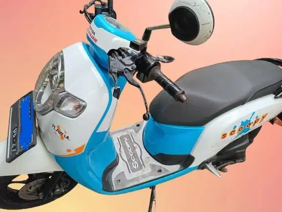 [JC] Honda Scoopy 2017 Biru Putih – Surat Lengkap, Mulus, Pajak Hidup