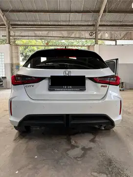 Honda City Hatchback 2021 Putih Low Mileage Low KM Orisinil Mulus