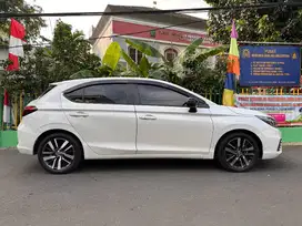 Honda City Hatchback 2021 Putih Low Mileage Low KM Orisinil Mulus