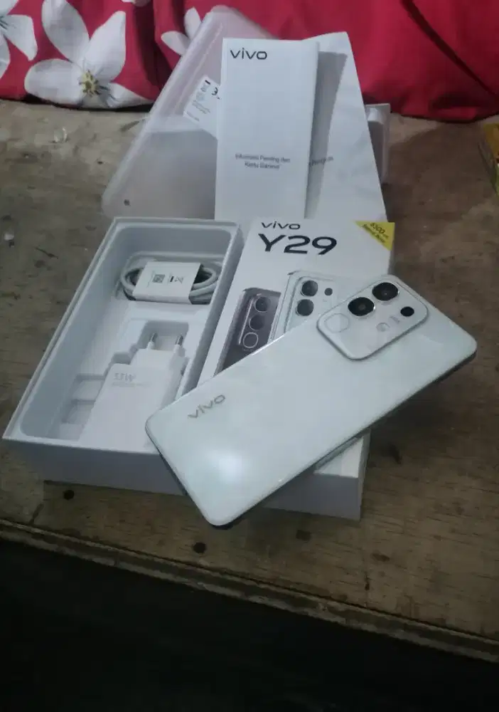 Vivo y29 original