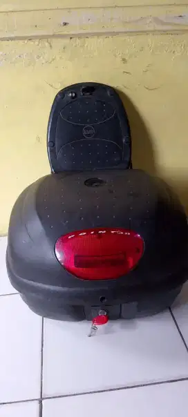 BOX Motor GIVI E33
