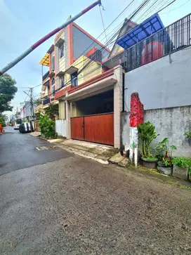 Rumah Setia Budi, Menteng Atas Dijual. Ad Kost AKTIF, SUPER NEGO