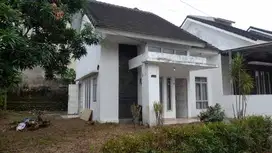 Rumah nyaman,luas,aman,cluster,lengkap, cocok untuk keluarga muda