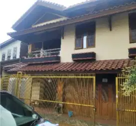 Dijual Rumah dibawah Pasaran Bumi Satria Kencana Kayuringin Bekasi