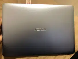 Laptop bekas Asus XX41MA