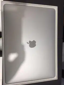 Macbook Pro 2019 13 Inch Milik Sendiri