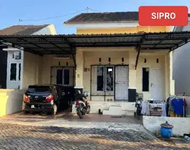 Rumah 3 kamar tidur dengan jalan mobil papasan, Tembalang Semarangg