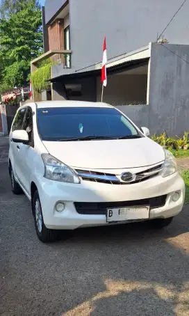 Daihatsu Xenia R 1.3 M/T Putih