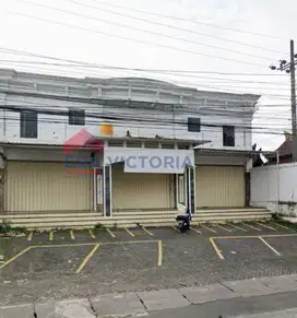 Ruko lebar 15m di Jln poros Singosari-Lawang cocok minimarket, cafe dl