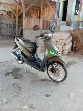 Mio sporty 2006 warna merah,