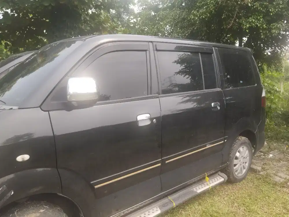 Jual APV Arena SGX 2010 MURAH