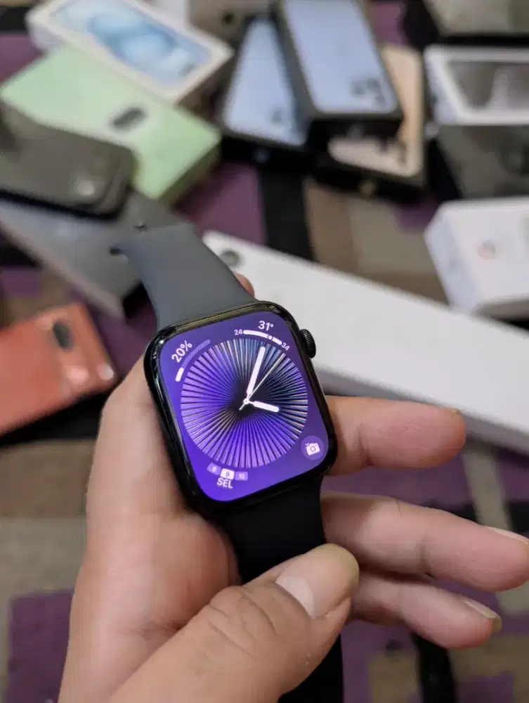 Apple Watch series 8 Digimap