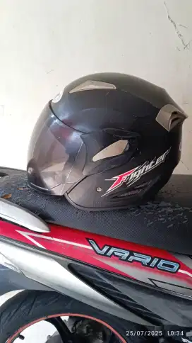 Helm gm fighter