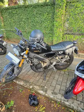 Dijual Yamaha XSR 155 NIK 2023 (Nego)