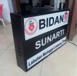 Neon box cafe papan nama toko nail art kuku lukis reklame huruf timbul