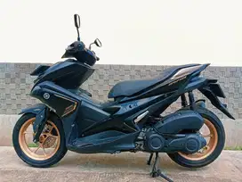 58@: DP:1,900RB F KAB AEROX155 ABS HITAM