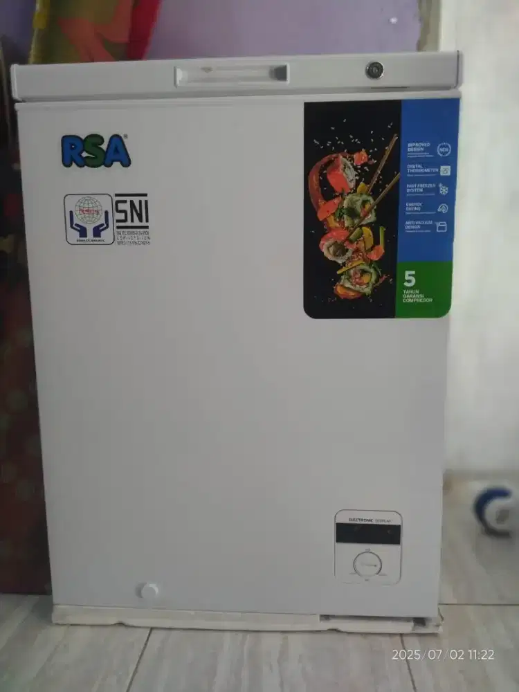 Freezer RSA 210 liter