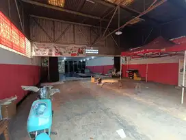 Ruko eks showroom jalan raya kalimalang