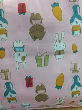 Art dan momong (pulang pergi/tidak menginap)