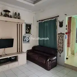 DIJUAL VILLA JALAN BAKTI INDAH VII
