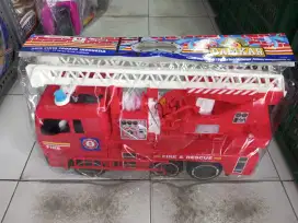 Mainan Anak Truk Pemadam Selang Air
