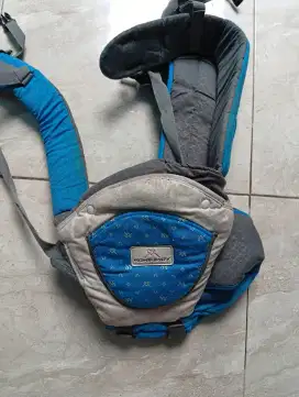 Gendongan hipseat Mom baby bekas