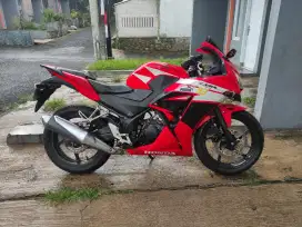 CBR 150R Tahun 2015