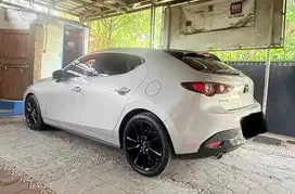MAZDA 3 2023 HB