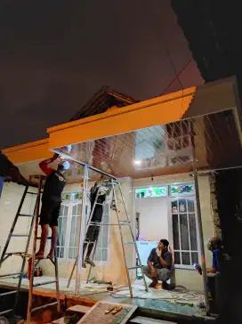 Kanopi plafon pintu