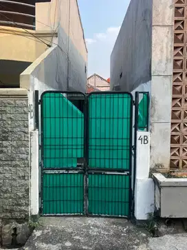DISEWAKAN RUMAH/KONVEKSI JL FILODENRUM
