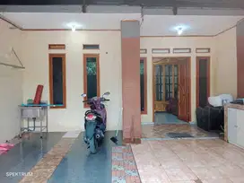 Jual rumah seken kondisi terawat