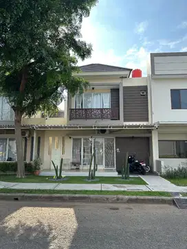 DIJUAL RUMAH CANTIK DOUBLE FASAD DI CLUSTER GRAND WISATA