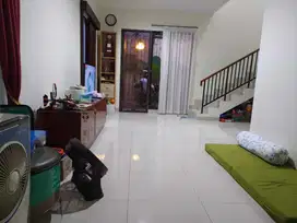 Rumah Minimalis di Cluster Arana Harapan Indah 2 Bekasi