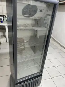 Showcase Steko 5 tray