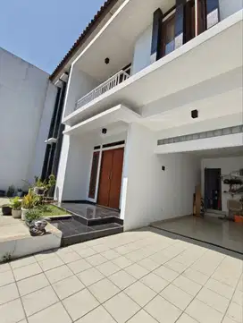 Rumah Murah Strategis Komplek Turangga Buah batu Lengkong Bandung