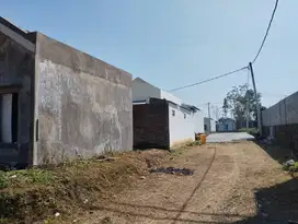 Rumah Dijual Dekat Exit Tol Sawoja­jar Malang, Lokasi Strategis