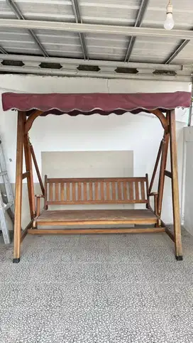 Dijual ayunan taman