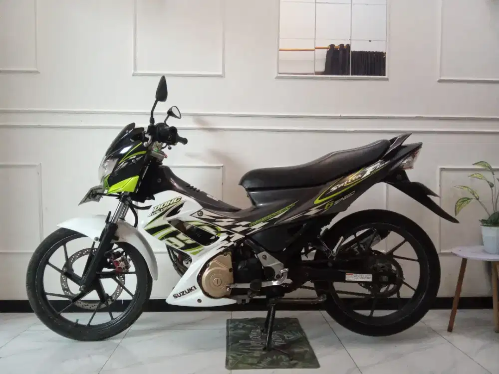 Suzuki satria 2013