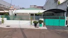 DI JUAL RUMAH SIAP HUNI KOMPLEK AMANDOLE KOTA BAMBU UTARA