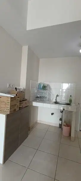 Disewakan Apartemen 2BR Semi Furnish Summarecon Bekasi