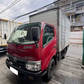 Toyota Dyna 4 Roda Box Tahun 2010