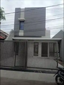 Dijual cepat rumah baru di sayap BKR Buahbatu Bandung