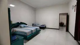 Rumah 2 Lantai Ngagel Jaya Selatan Surabaya Strategis RIC.A015