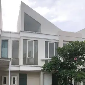 Dijual Paling Murah Butuh Cepat Rumah Grand Pakuwon