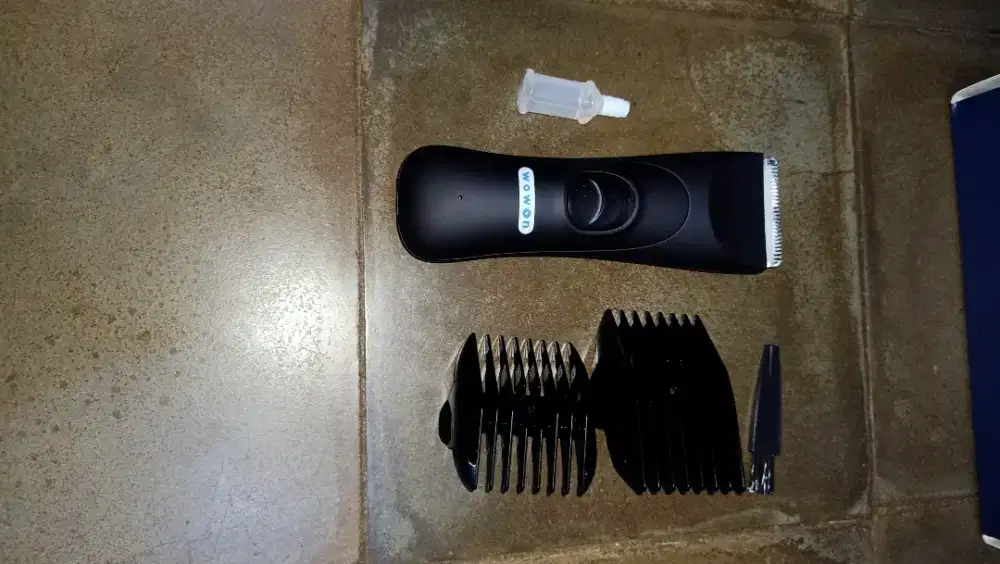 Alat cukur hitam doff body trimer