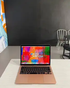 MacBook Air i5 2020 Ram 8GB SSD 256GB Siap Pakai