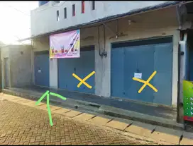 Disewakan kios usaha bulanan murmer Gaga Larangan